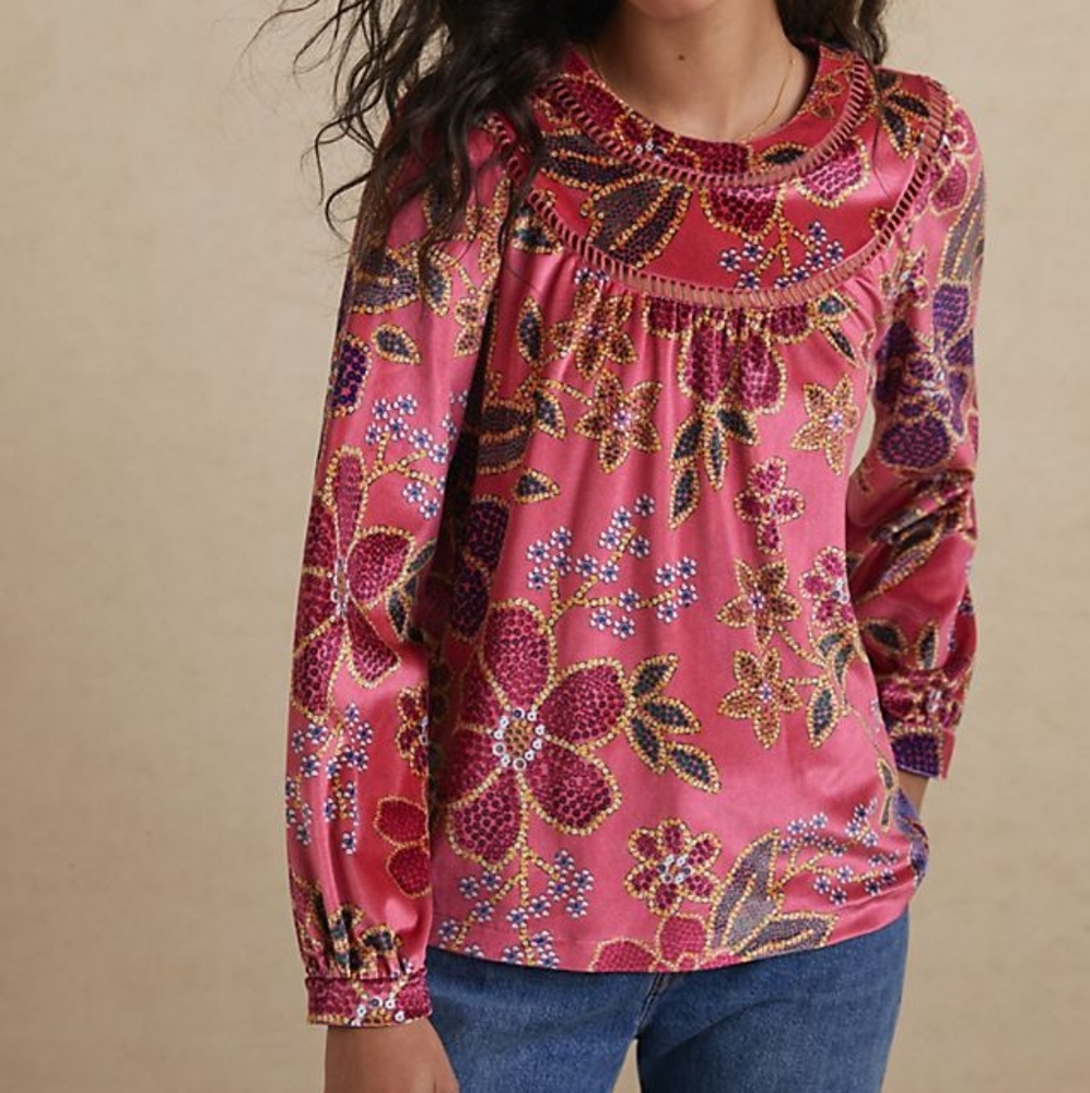 New Anthropologie Farm Rio Larissa Velvet top SzL
